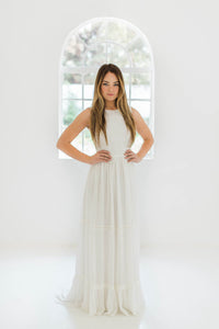 A-Line Scoop Sleeveless Wedding Dresses