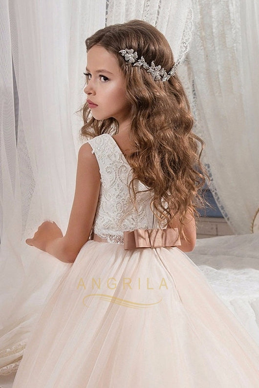 Lace-Trimmed Tulle Ball Gown Flower Girl Dress with Bow Waist