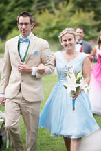 A-Line/Princess Chiffon V-neck Bridesmaid Dress with Ruffle