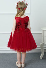 Scoop Flowers Knee-Length Tulle Flower Girl Dresses
