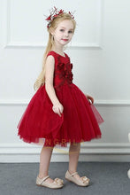 Scoop Flowers Knee-Length Tulle Flower Girl Dresses