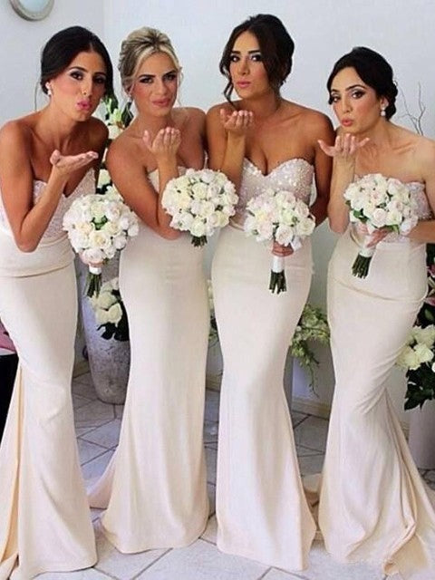 Elegant Strapless Trumpet/Mermaid Sweetheart Long Bridesmaid Dresses Secondary image