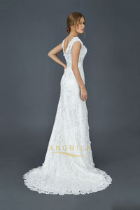 Lace Bateau Neckline Wedding Dresses with Satin Belt