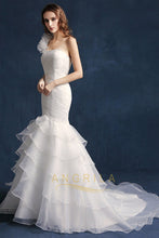 Trumpet/Mermaid One-Shoulder Long Beading Bridal Wedding Dresses with Ruffles