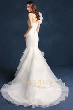 Trumpet/Mermaid One-Shoulder Long Beading Bridal Wedding Dresses with Ruffles