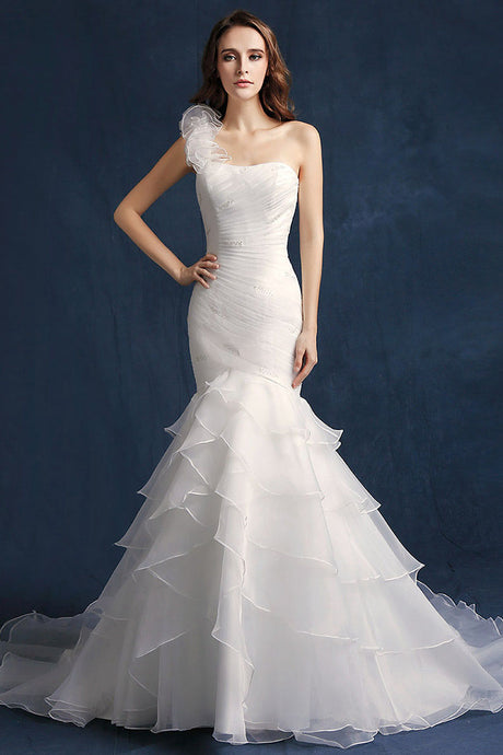 Trumpet/Mermaid One-Shoulder Long Beading Bridal Wedding Dresses with Ruffles