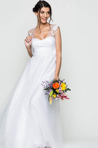 Sweetheart A line Tulle Classic Wedding Dresses
