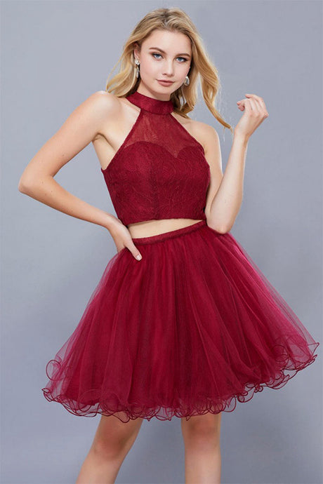 Chic Two-Piece Sleeveless Halter Short Formal Cocktail Dresses