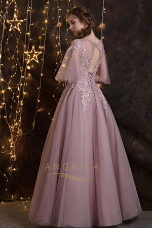 Chic A-line/Princess 1/2 Sleeves Lace Applique Long Formal Prom Dresses