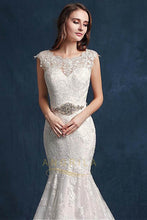 Elegant Mermaid Belt Wedding Dresses with Lace Appliques