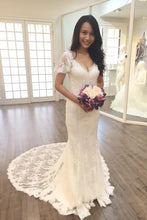 Elegant V Neck 1/4 Sleeves Sheath/Column Bridal Wedding Dresses with Lace