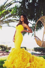 Special Trumpet/Mermaid Strapless Sleeveless Long Prom Dresses