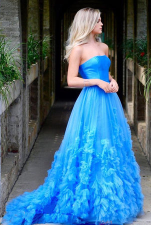 A Line Strapless Tulle Prom Dresses Long