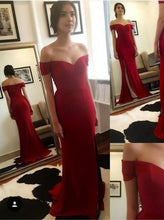 Alluring Mermaid Off-the-shoulder Side Split Long Prom Dresses