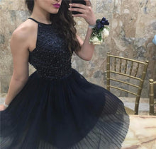 A-line Halter Sleeveless Short Tulle Homecoming Dresses with Beading