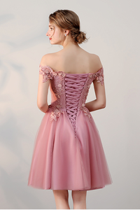 A-Line Off-the-Shoulder Short/Mini Tulle Prom Dresses With Beading