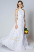 A-Line/Princess Halter Lace Wedding Dress