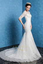 Trumpet/Mermaid Scoop Neck Lace Wedding Dress with 1/2 Sleeves