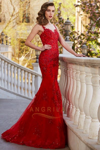 Trumpet/Mermaid Scoop Neck Court Train Long Prom Dress with Sequins