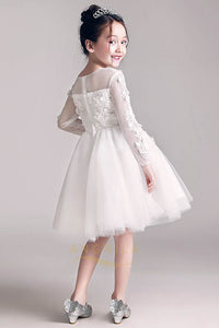 A-Line/Princess Scoop Neck White Flower Girl Dress With Long Sleeves