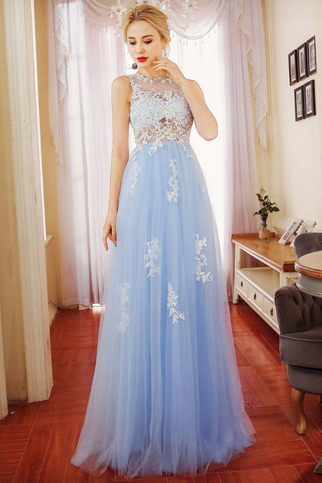 Sheath/Column Scoop Neck Backless Prom Dress with Appliques