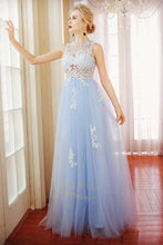 Sheath/Column Scoop Neck Backless Prom Dress with Appliques