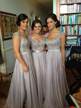 A-line/Princess V-neck Sleeveless Zipper Up at Side Long Chiffon Bridesmaid Dresses