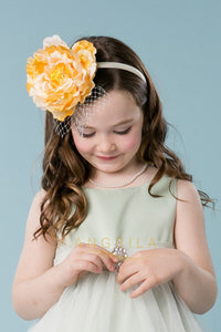 A-Line/Princess Scoop Neck Tulle Flower Girl Dress with Bow(s)