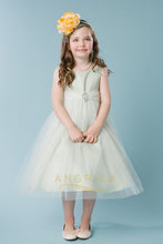 A-Line/Princess Scoop Neck Tulle Flower Girl Dress with Bow(s)