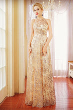 Sequined Sheath/Column Scoop Neck Long Prom Dress with Sequins