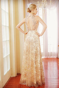 Sequined Sheath/Column Scoop Neck Long Prom Dress with Sequins