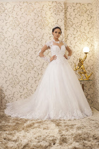 Ball-Gown Chapel Train Scoop Neck Wedding Dress with Sleeves