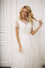 A-Line/Princess Bateau Neckline Tulle Lace Wedding Dress with Short Sleeves