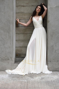 A-Line/Princess V-neck Court Train Wedding Dress with Sequins