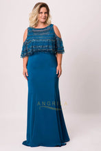 Sheath/Column Scoop Neck Plus Size Prom Dress with Beading