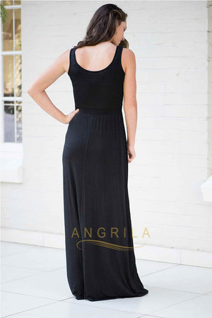 Sheath/Column Scoop Neck Black Maxi Dress