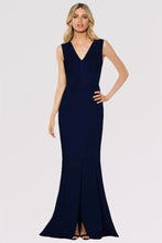 Sheath/Column V-neck Sweep Train Formal Dress