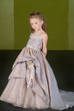 Ball-Gown Spaghetti Straps Court Train Flower Girl Dresses with Flower(s)