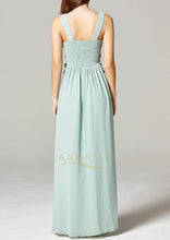 Sleek Chiffon V-Neck Prom Dresses with Lace Embroidery