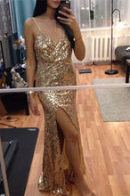 Noble Sheath/Column Spaghetti Straps V-neck Split Front Long Sequined Prom Dresses