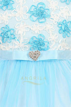 A-line/Princess Scoop Neckline Tulle Flower Girl Dresses with Sash