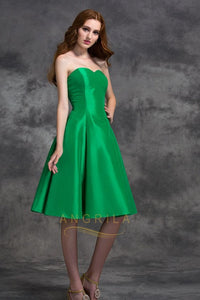 A-line/Princess Sweetheart Knee-length Satin Cocktail Dresses