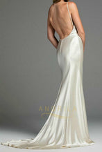 Simple Mermaid Spaghetti Straps V-Neck Long Wedding Dresses