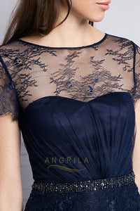 Elegant Embellished Lace Illusion Short Sleeves Tulle Formal Dresses