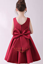 Simple Knee-length Satin Flower Girl Dresses with Bow