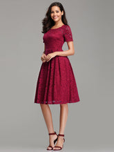 Burgundy A-Line/Princess Lace Short Bridesmaids Dresses