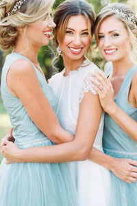 Asymmetrical Tulle Sleeveless Short Bridesmaids Dresses