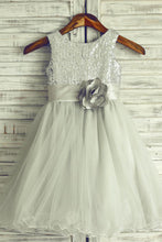 Tulle Sequined Sleeveless Flower Girl Dresses with Flower