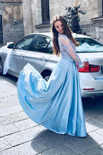 Elegant Lace Long Sleeves Floor-Length Prom Dresses