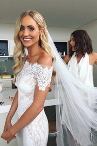 Off-the-Shoulder Trumpet/Mermaid  Lace  Wedding Dress